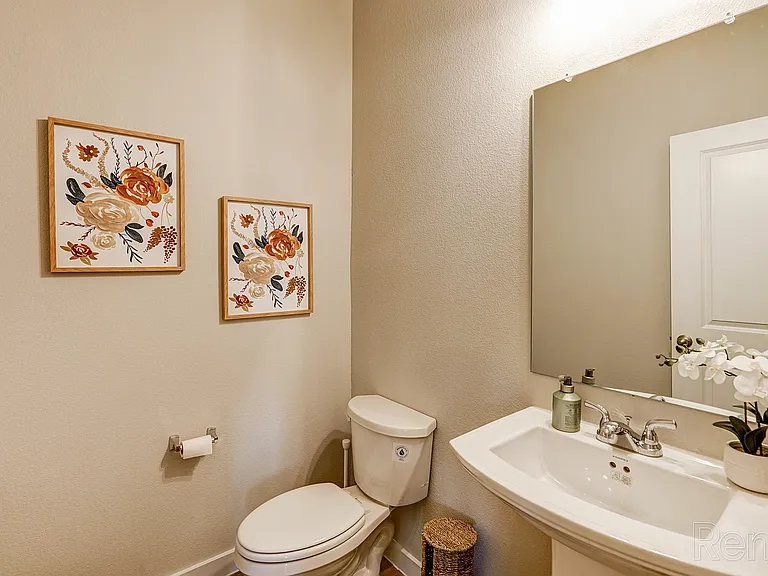 The Residences at Harrison Park — Photo 33