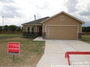 4711 Badland Beacon, Converse, TX 78109