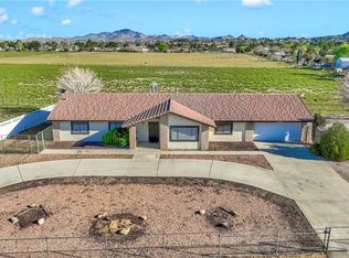 18876 Shoshonee Rd, Apple Valley, CA 92307