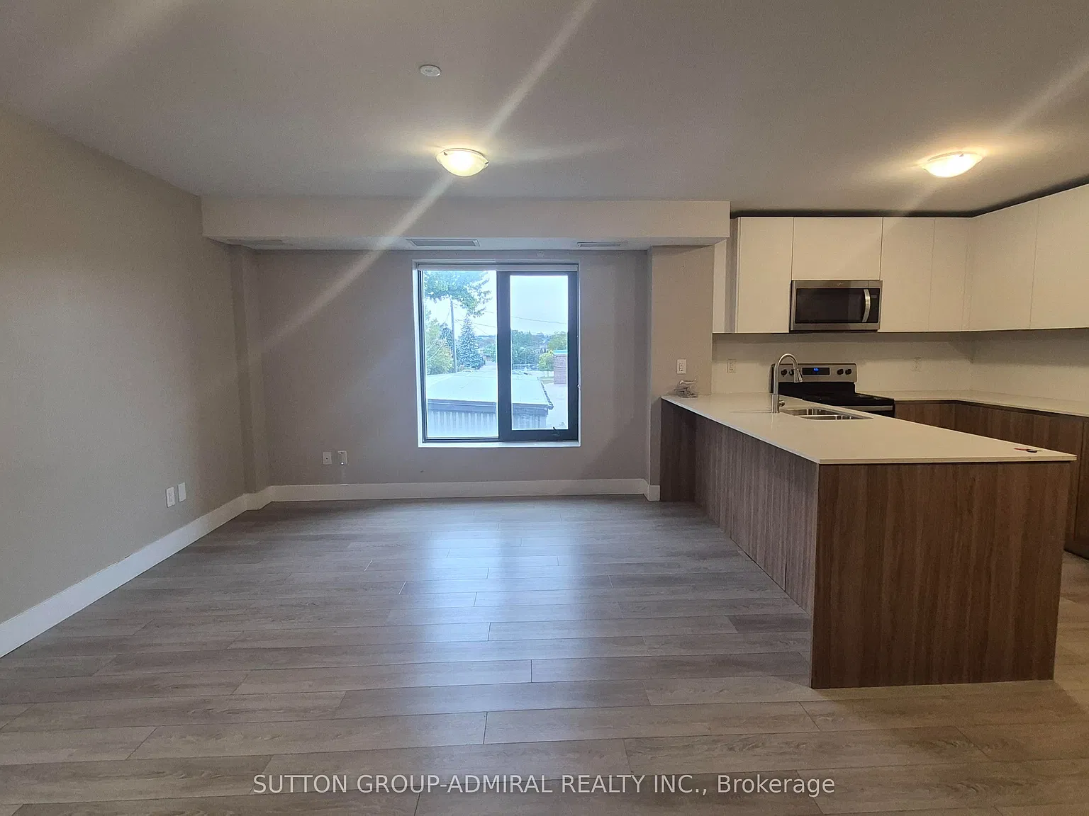 293 Viewmount Ave — Photo 2