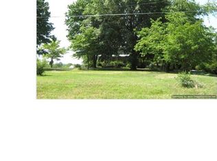 8425 W Harrell Rd #1, Oak Ridge, NC 27310