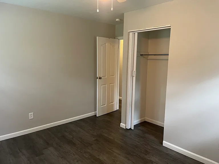 175 Morningview Dr — Photo 26