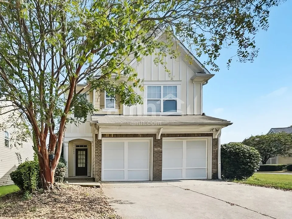 4245 Windale Dr
