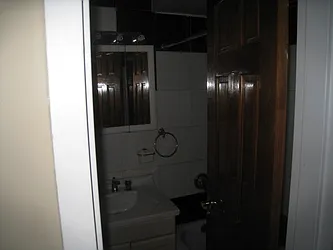 Rented by Alexiou Realty