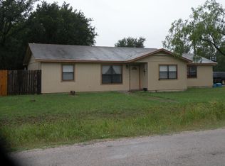 331 Lamaloa Ln, Bastrop, TX 78602