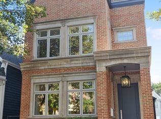 2111 W Bradley Pl #1, Chicago, IL 60618