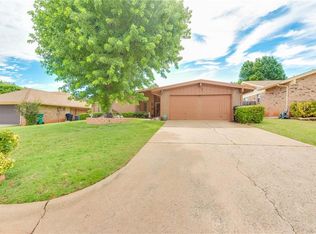 10204 Island View Dr, Oklahoma City, OK 73162