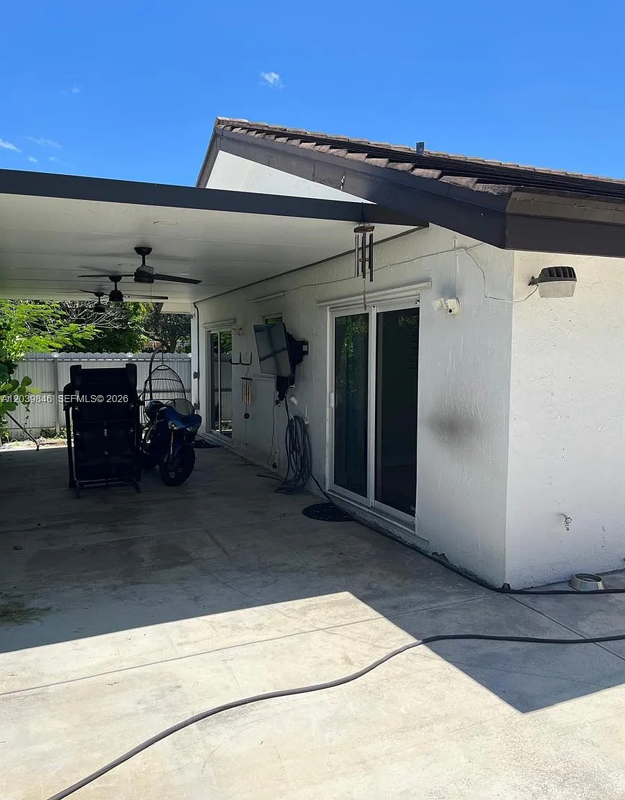 Riviera South — Photo 3
