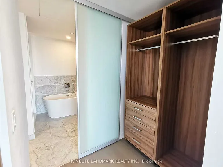 488 University Ave #3111 — Photo 11