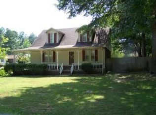 2113 Independence Sq, Iuka, MS 38852