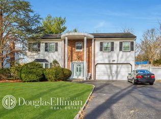 15 Osage Ln, Nesconset, NY 11767