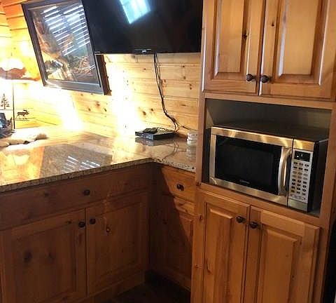4th image of 4156 Lariat Way