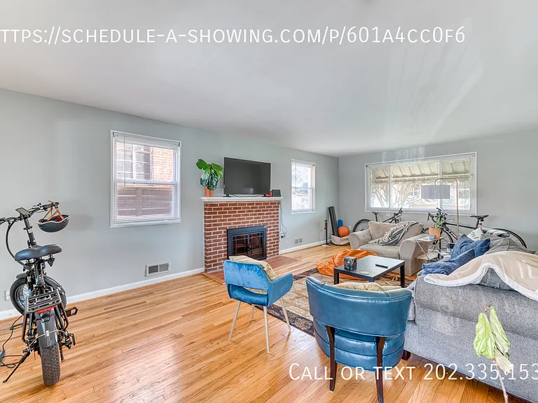 1525 Channing St NE — Photo 19