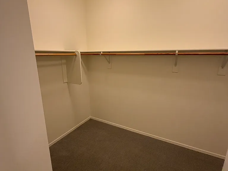 2146 W Tobias Way — Photo 20