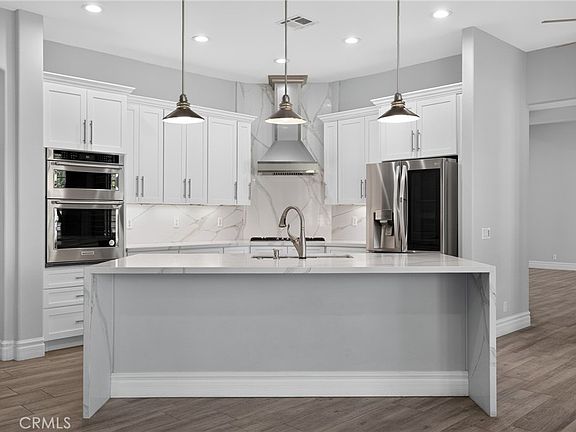 4th image of 78482 Bent Canyon Ct
