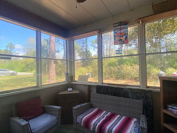4th image of 4393 Sweetbay Drive SE