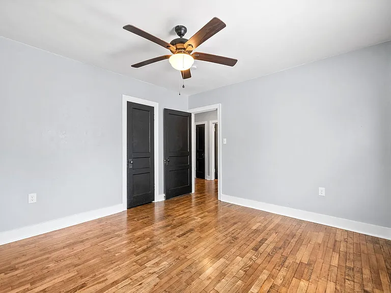 165 Liberty Pkwy — Photo 21