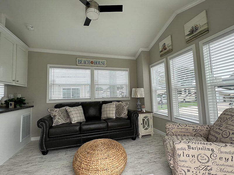 2nd image of 2751 Camper Ave #309