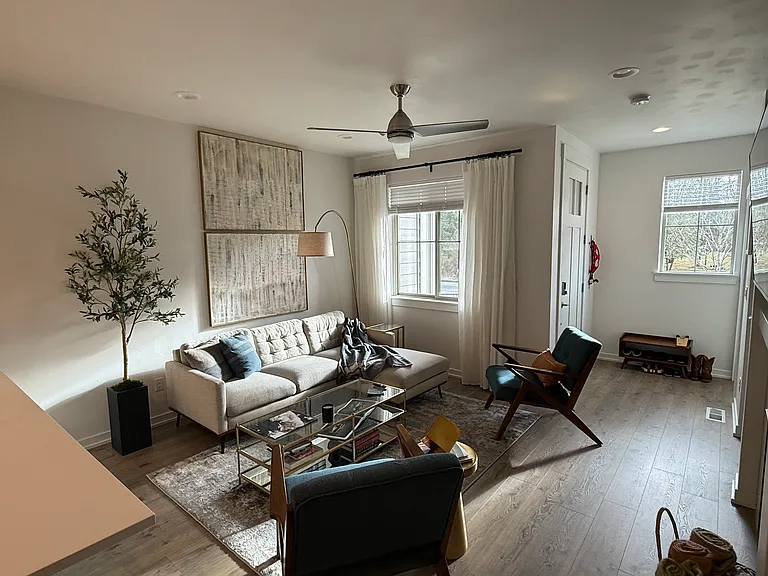 8189 SE Vermont St — Photo 35