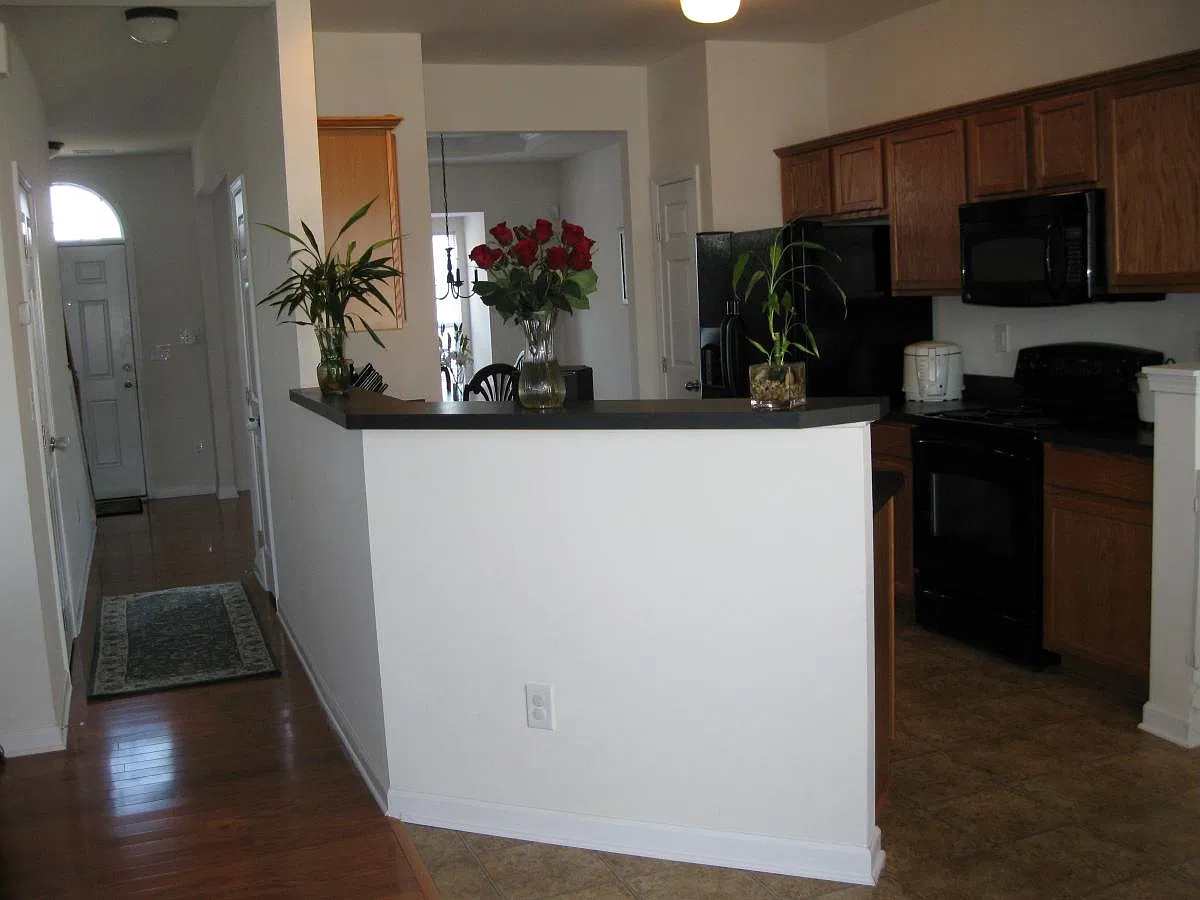 12061 Windy Rock Way — Photo 3