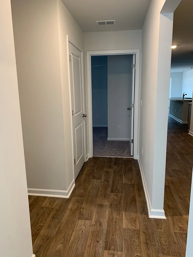 1795 Fox Trace Circle — Photo 3