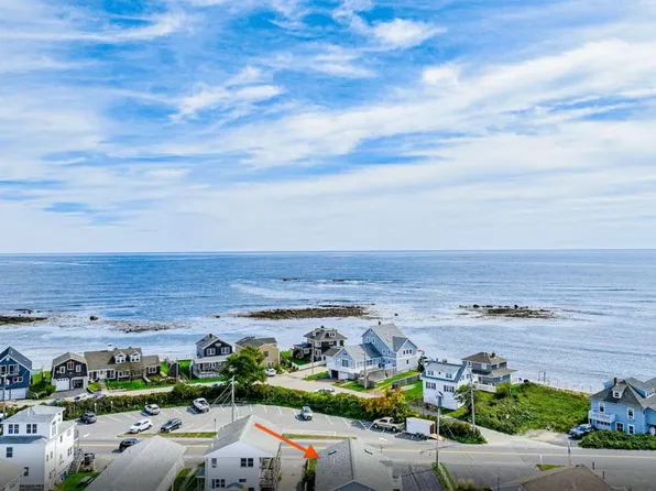 301 Webhannet Drive, Wells, ME 04090