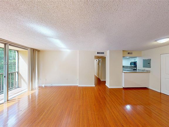 2nd image of 8860 Fontainebleau Blvd APT 405