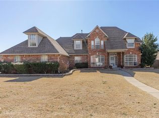 4200 Bristol Ln, Edmond, OK 73034
