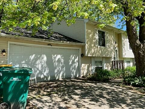 2nd image of 6045 S Miami St
