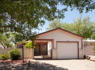 4752 Platinum Dr NE, Rio Rancho, NM 87124