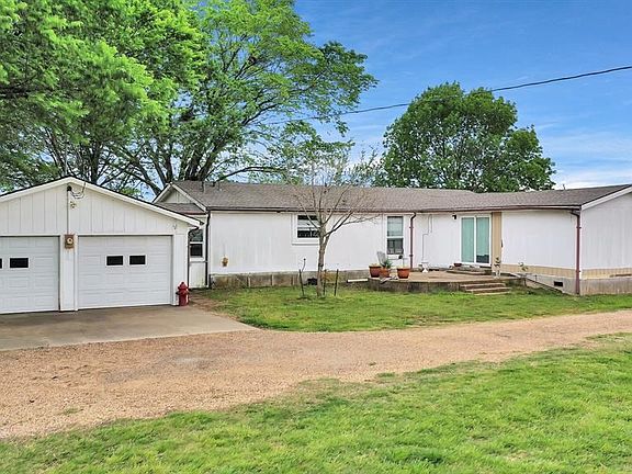 4th image of 1395 County Road 136a