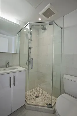 Rented by REAL New York | media 16