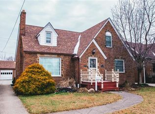 7907 Salisbury Dr, Parma, OH 44129