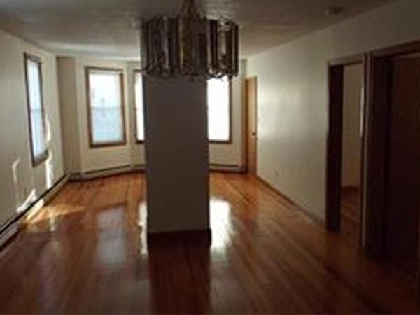 2nd image of 17 Gosnold St #1