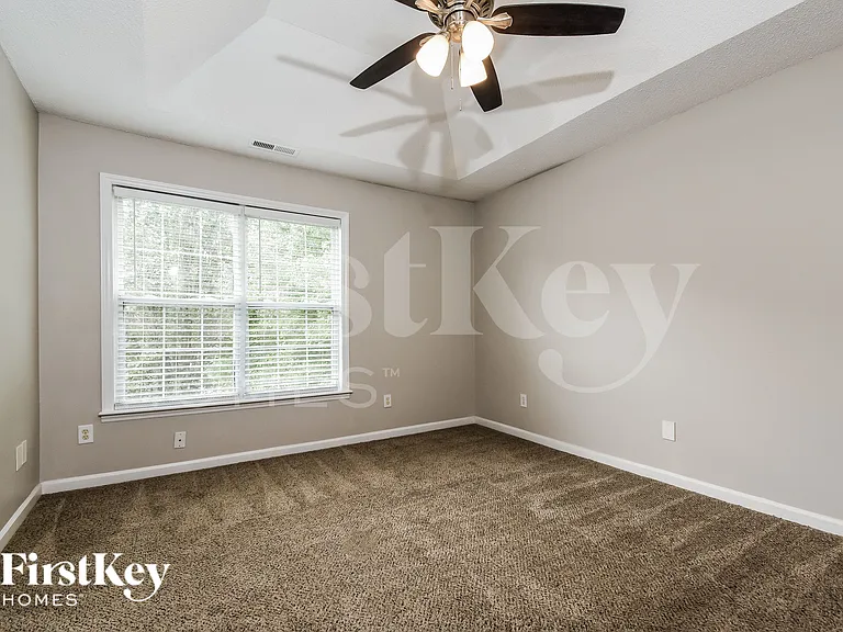1503 Glenn Meade Dr — Photo 9