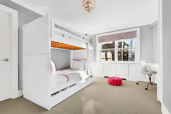 Sold by Corcoran | media 8