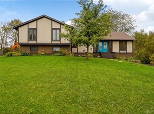 48 Nightingale Trl, Enon, OH 45323