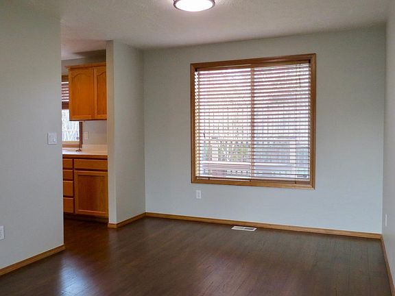 Doorway to Kitchen