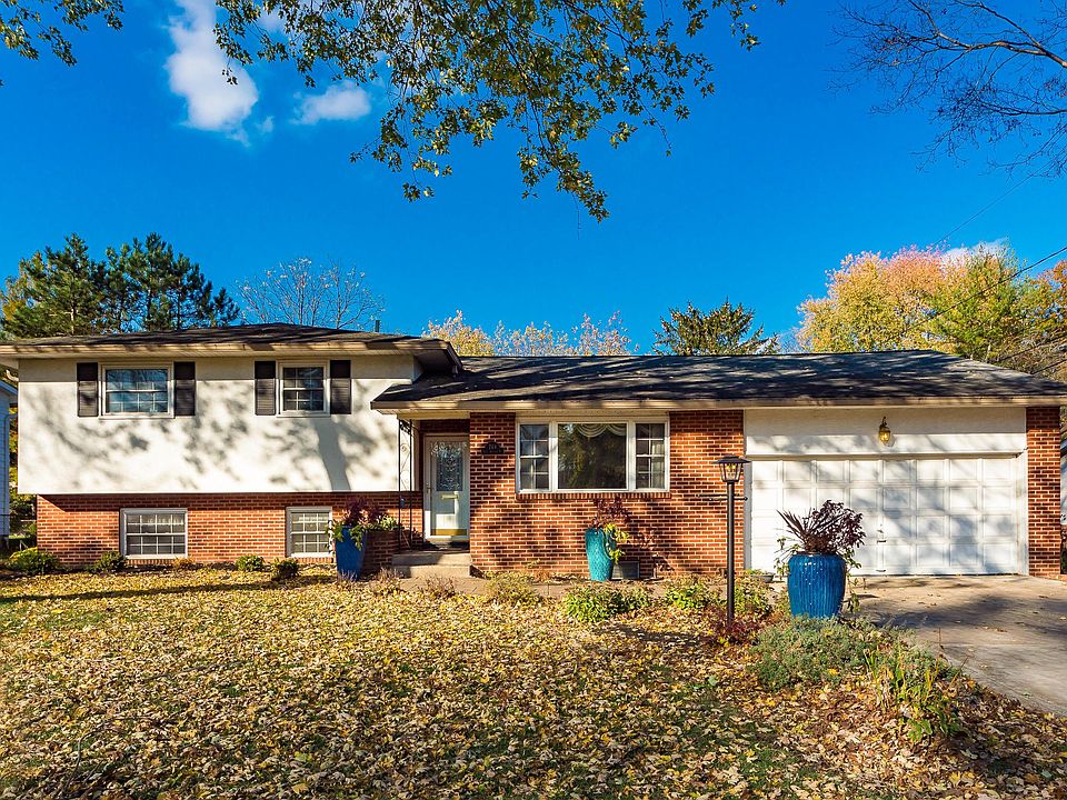 1st image of 748 Olde Settler Pl