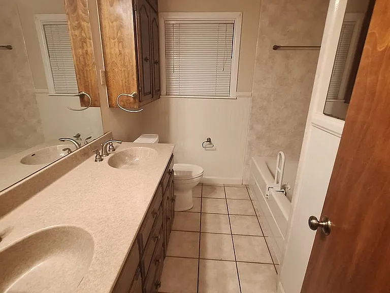1625 Vegas Rd — Photo 40
