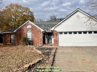 2250 Pleasant Valley Dr, Conway, AR 72032