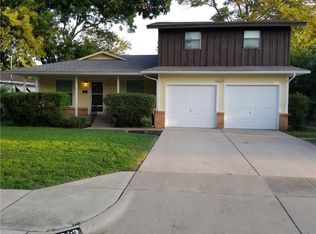 2813 Bilglade Rd, Fort Worth, TX 76133