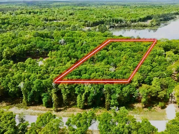 LOT 32 Lake Holly Cir, Defuniak Springs, FL 32433