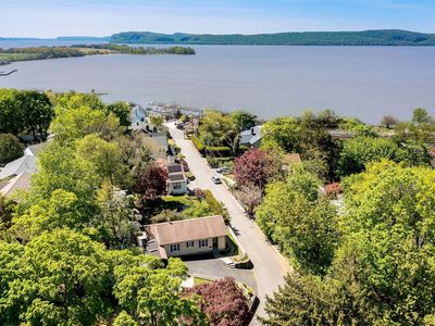 19 Hunter Street, Croton On Hudson, NY, 10520