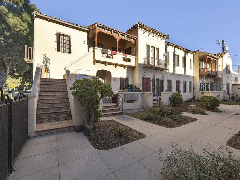 4172 Leimert Blvd #3/4A — Photo 20