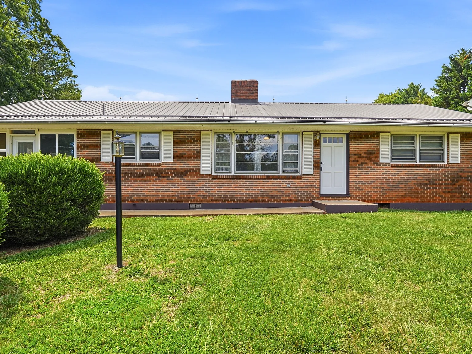 1940 Wards Road, Altavista VA 24517 — Photo 1