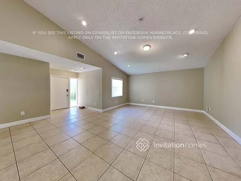 14831 SW 50th Ter — Photo 3