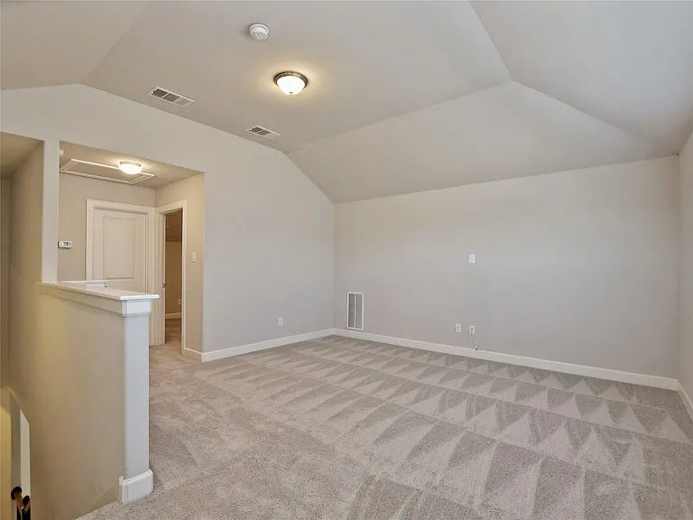 3009 Media Dr — Photo 15