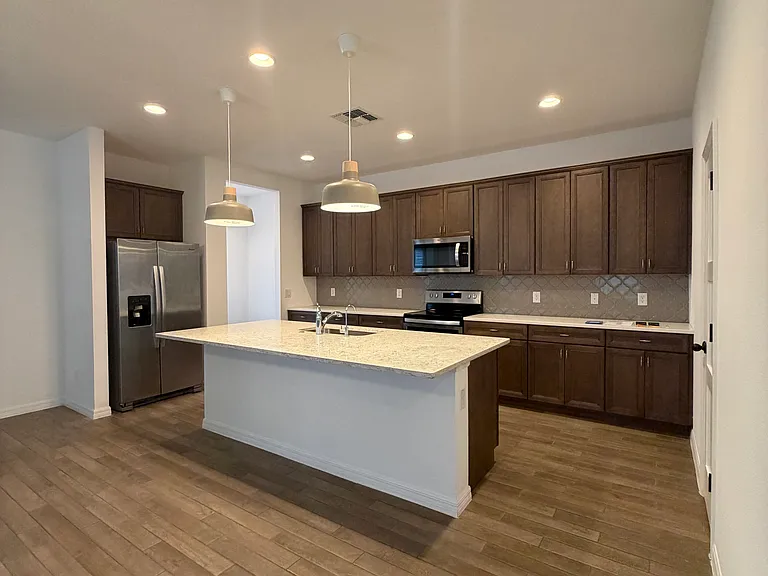 8210 Nemours Pkwy — Photo 13