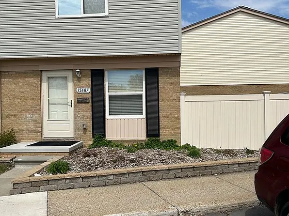 15687 Van Ave, Fraser, MI 48026